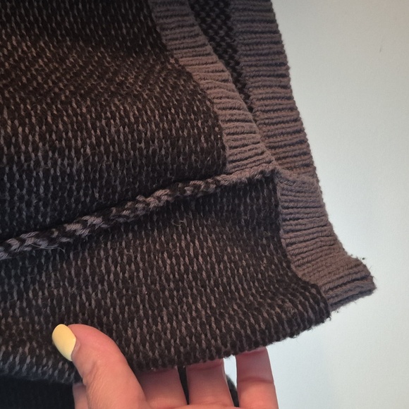 Planet By Lauren G Inside Out/reverse Sweater Black/Gray Raglan Sleeves OS - Picture 5 of 8